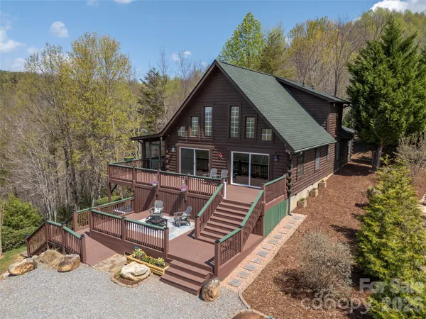 $549,000 | 107 Woodgate Drive, Bostic, NC 28018