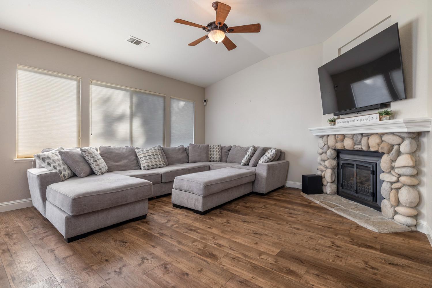 4006 Veranda Way Modesto, CA 95357 - Photo 17 of 43