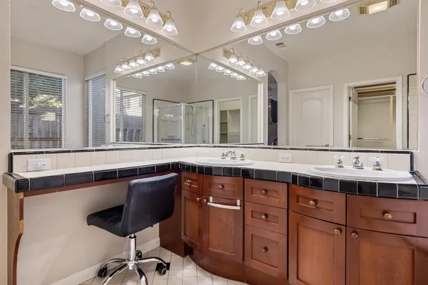$649,999 | 4006 Veranda Way, Modesto, CA 95357