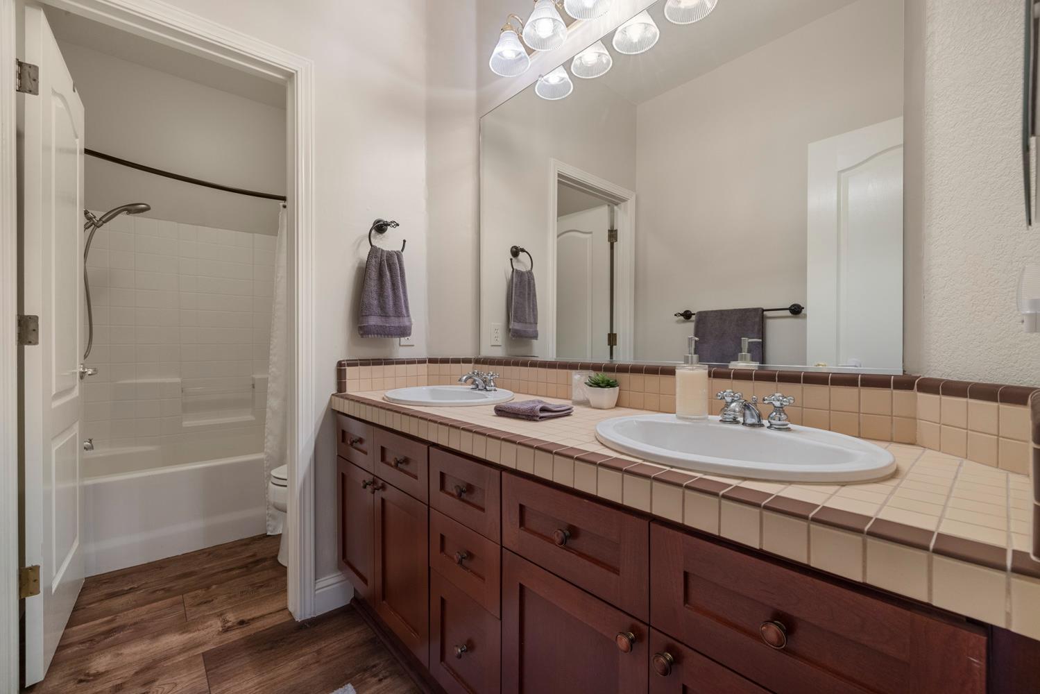 4006 Veranda Way Modesto, CA 95357 - Photo 34 of 43