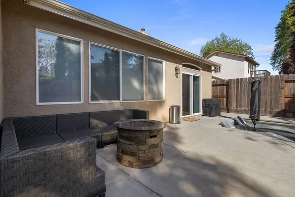 $649,999 | 4006 Veranda Way, Modesto, CA 95357