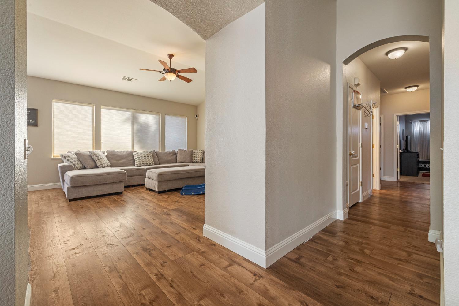 4006 Veranda Way Modesto, CA 95357 - Photo 9 of 43