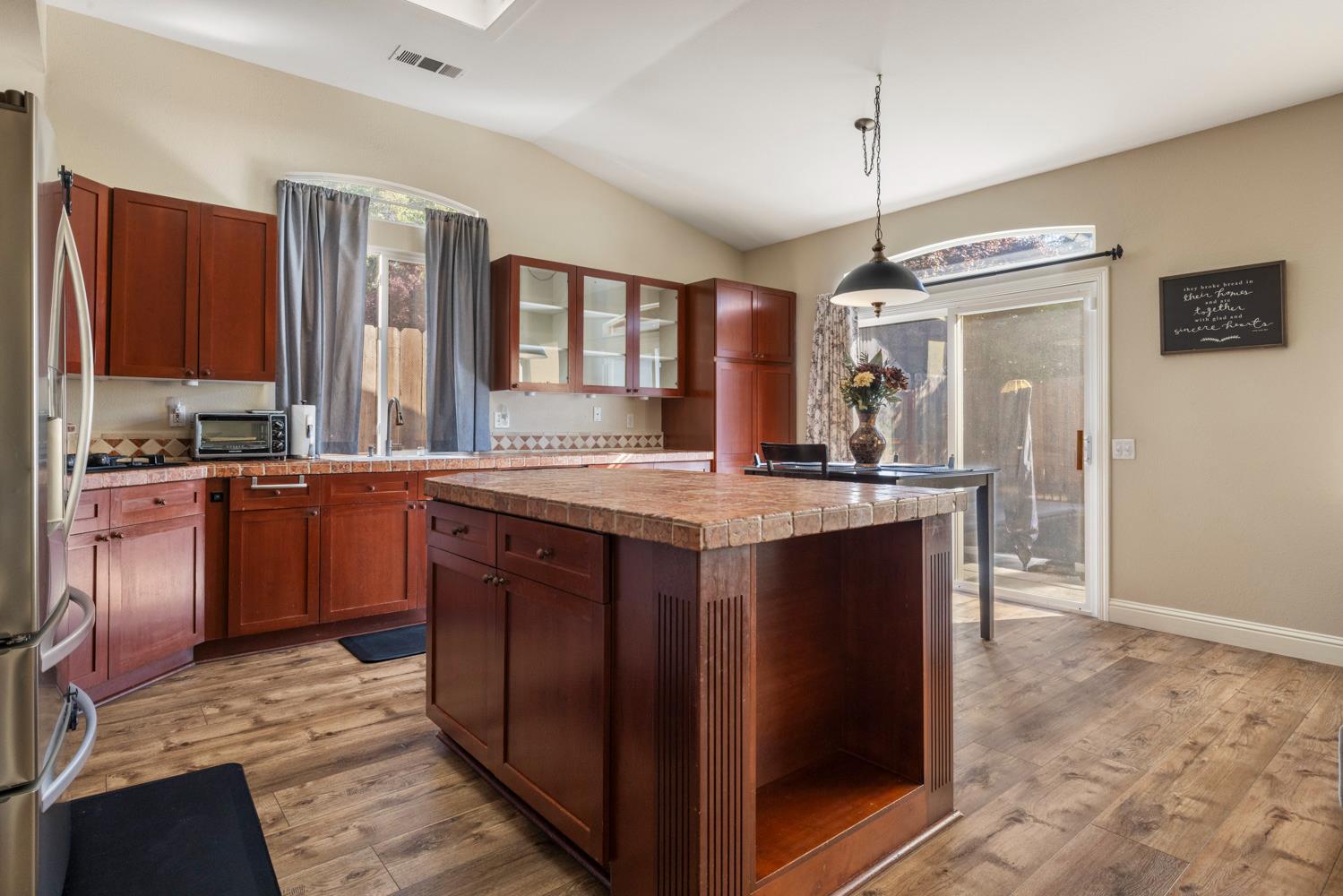 4006 Veranda Way Modesto, CA 95357 - Photo 10 of 43