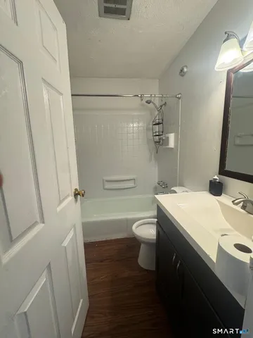 $1,650 | 250 North Bishop Avenue, Unit 19, Bridgeport, CT 06610