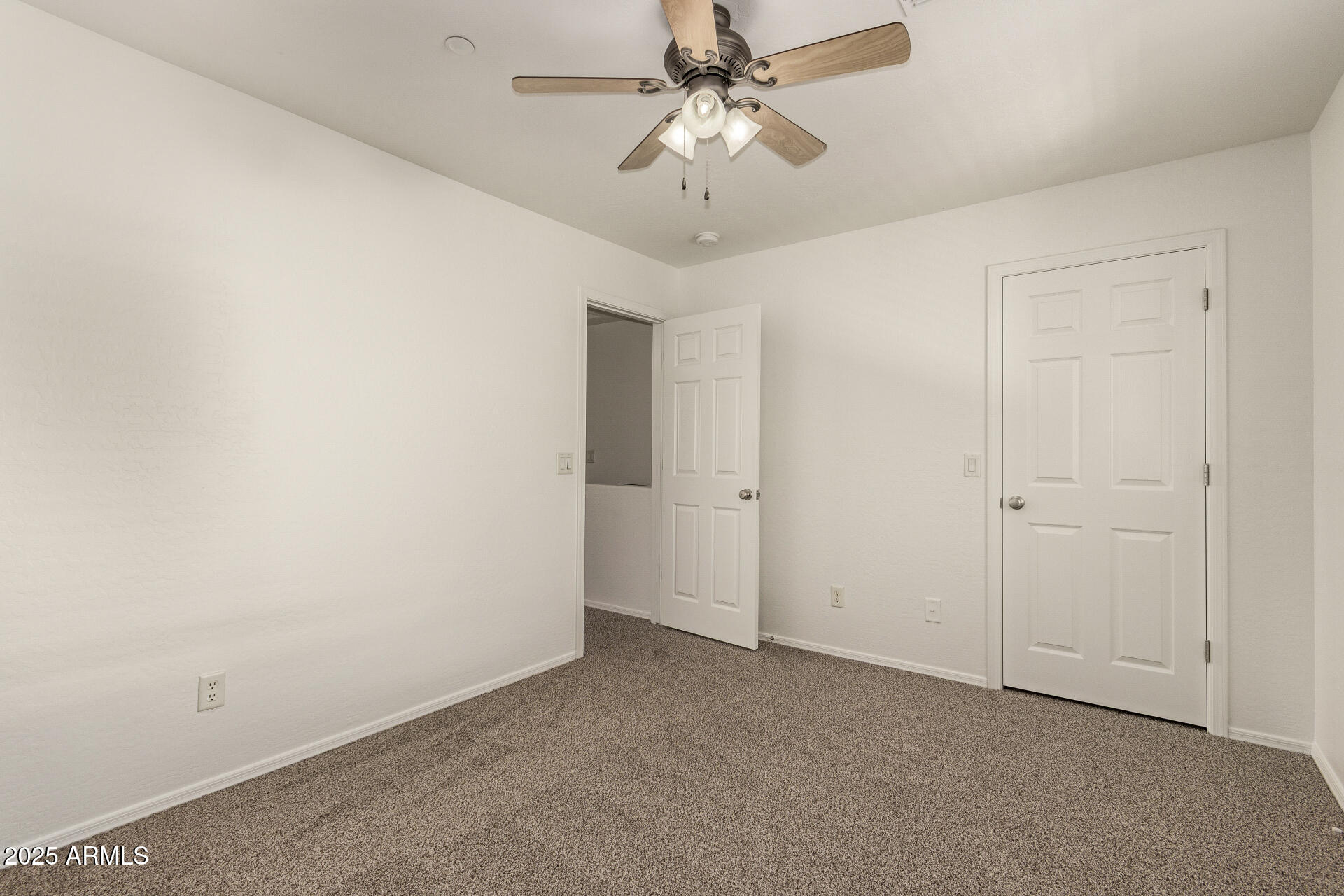 16015 North 30th Street, Unit 109 Phoenix, AZ 85032 - Photo 23 of 38 19 30th
