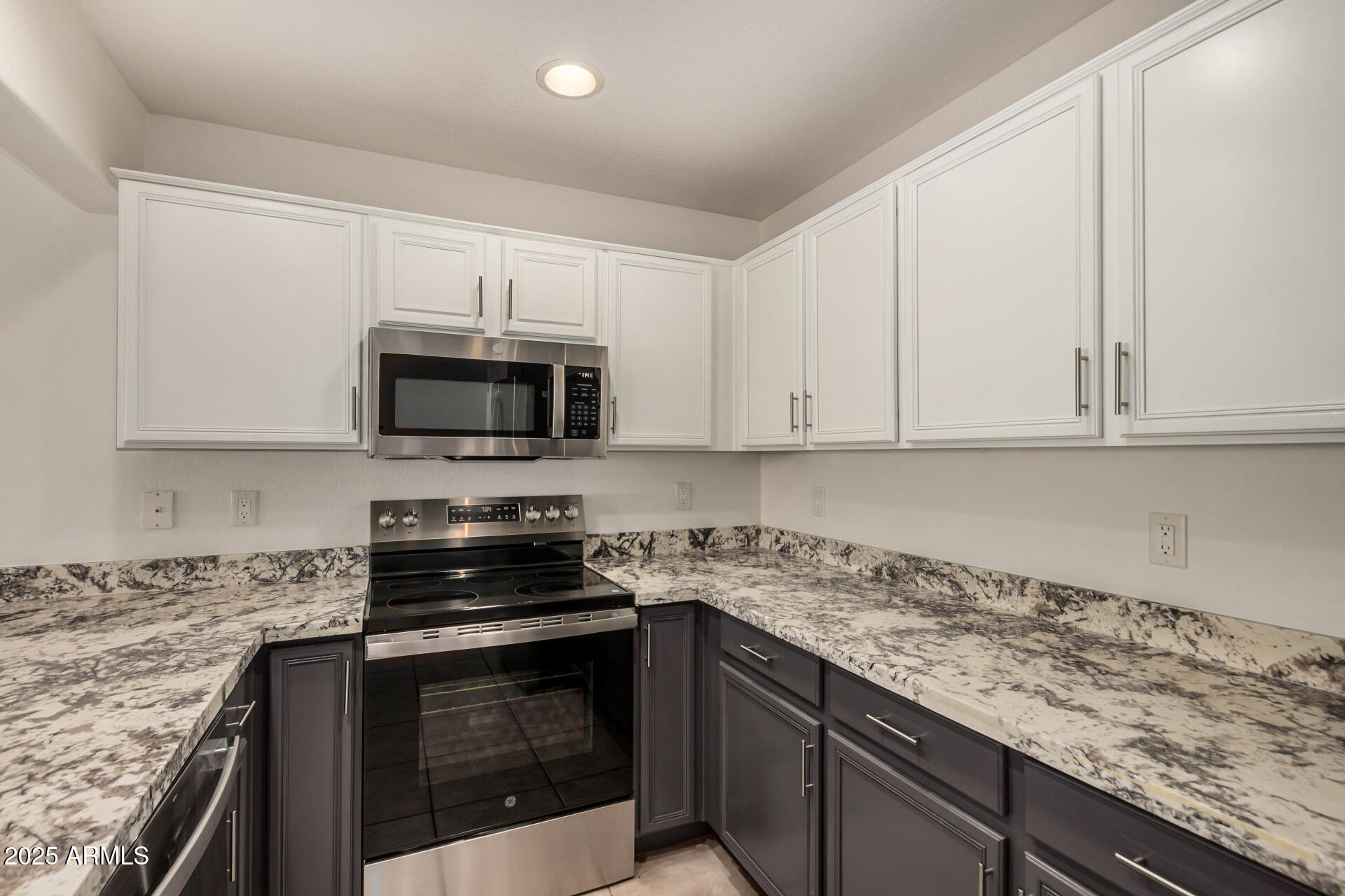 16015 North 30th Street, Unit 109 Phoenix, AZ 85032 - Photo 10 of 38 07 - 30th