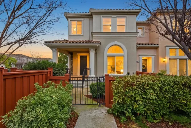 a house view with a outdoor space