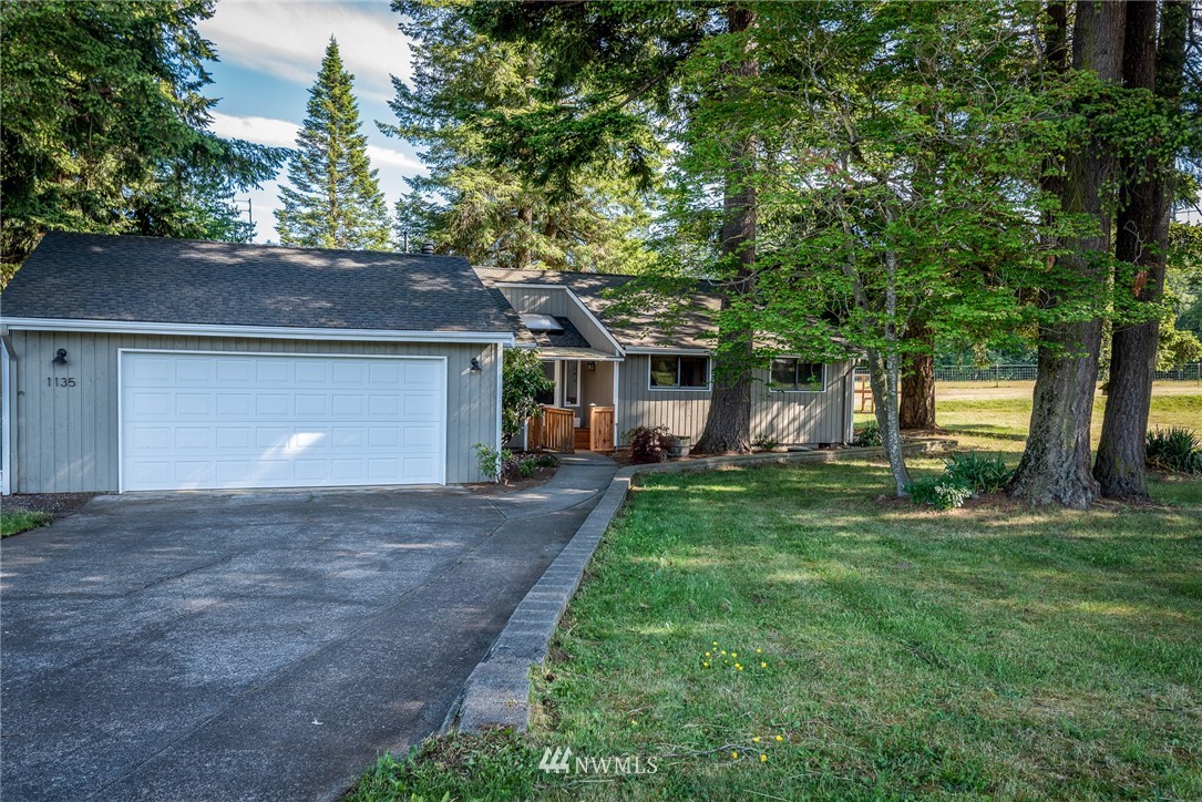1135 Lattimore Road Ferndale, WA 98248 - Photo 1 of 40