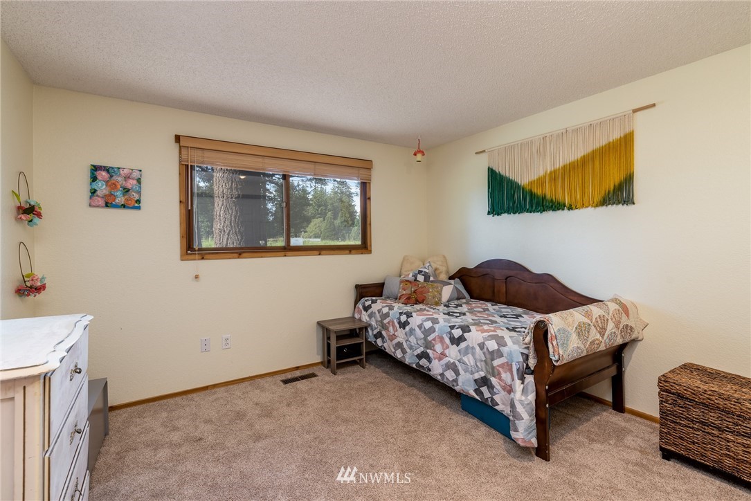 1135 Lattimore Road Ferndale, WA 98248 - Photo 22 of 40
