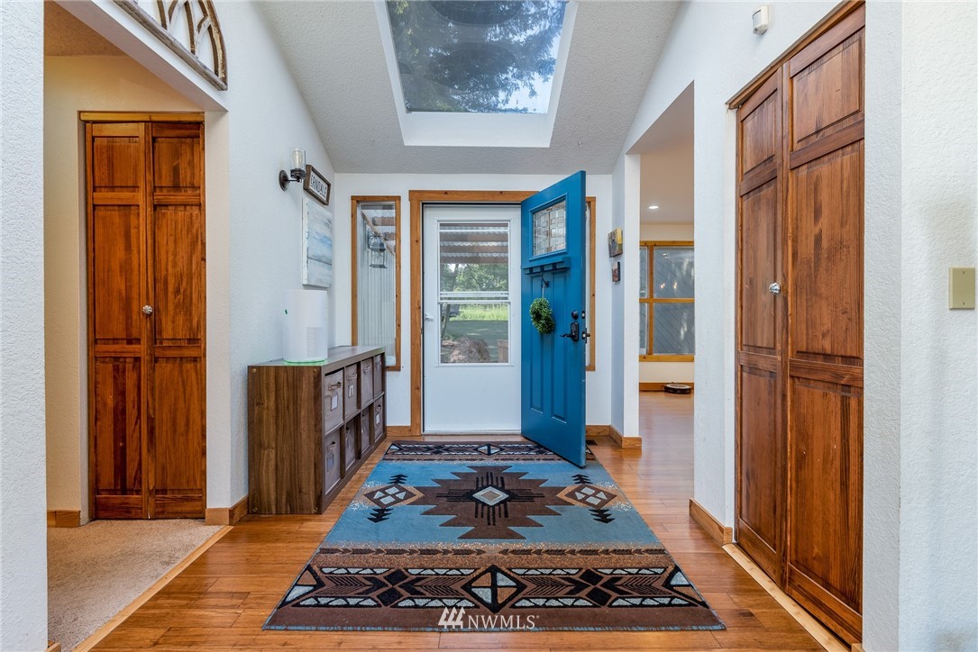 1135 Lattimore Road Ferndale, WA 98248 - Photo 5 of 40