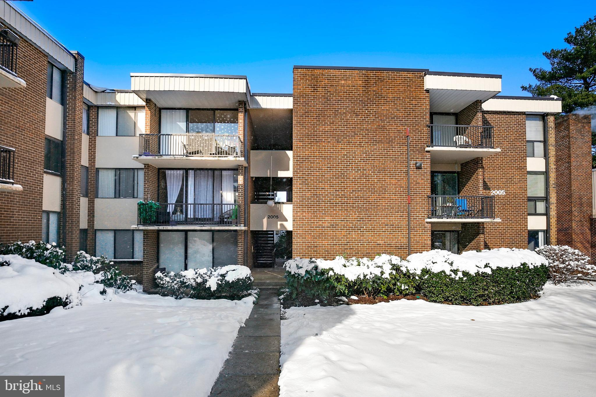 2005 Coleridge Drive, Unit 13103 Silver Spring, MD 20902 - Photo 1 of 42