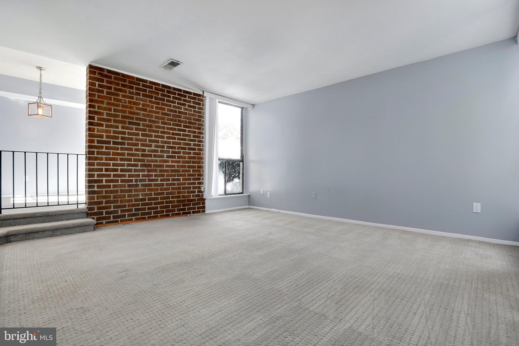 2005 Coleridge Drive, Unit 13103 Silver Spring, MD 20902 - Photo 11 of 42