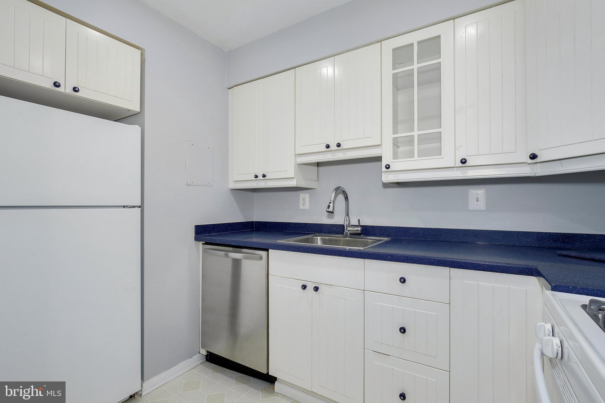 2005 Coleridge Drive, Unit 13103 Silver Spring, MD 20902 - Photo 15 of 42