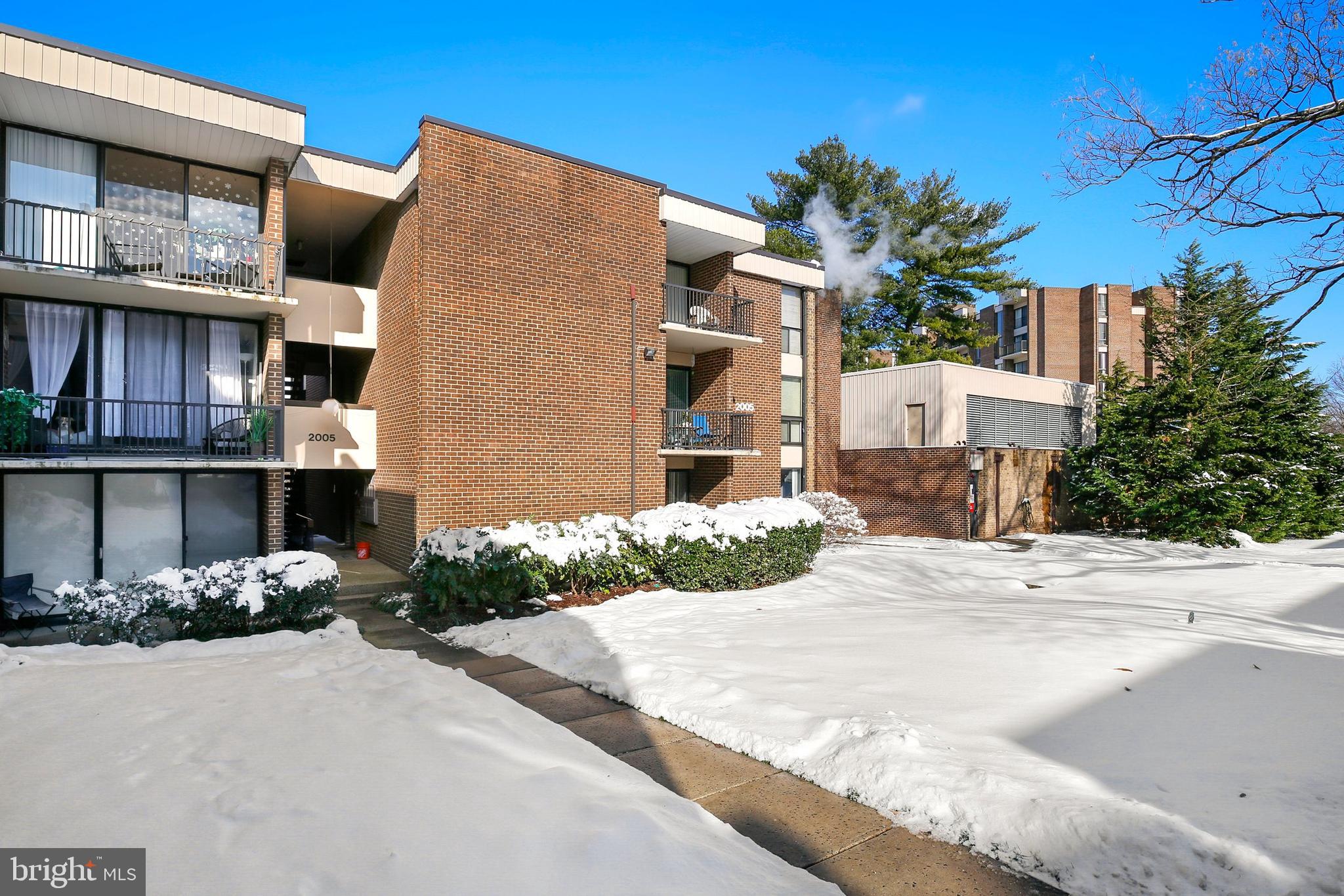 2005 Coleridge Drive, Unit 13103 Silver Spring, MD 20902 - Photo 2 of 42