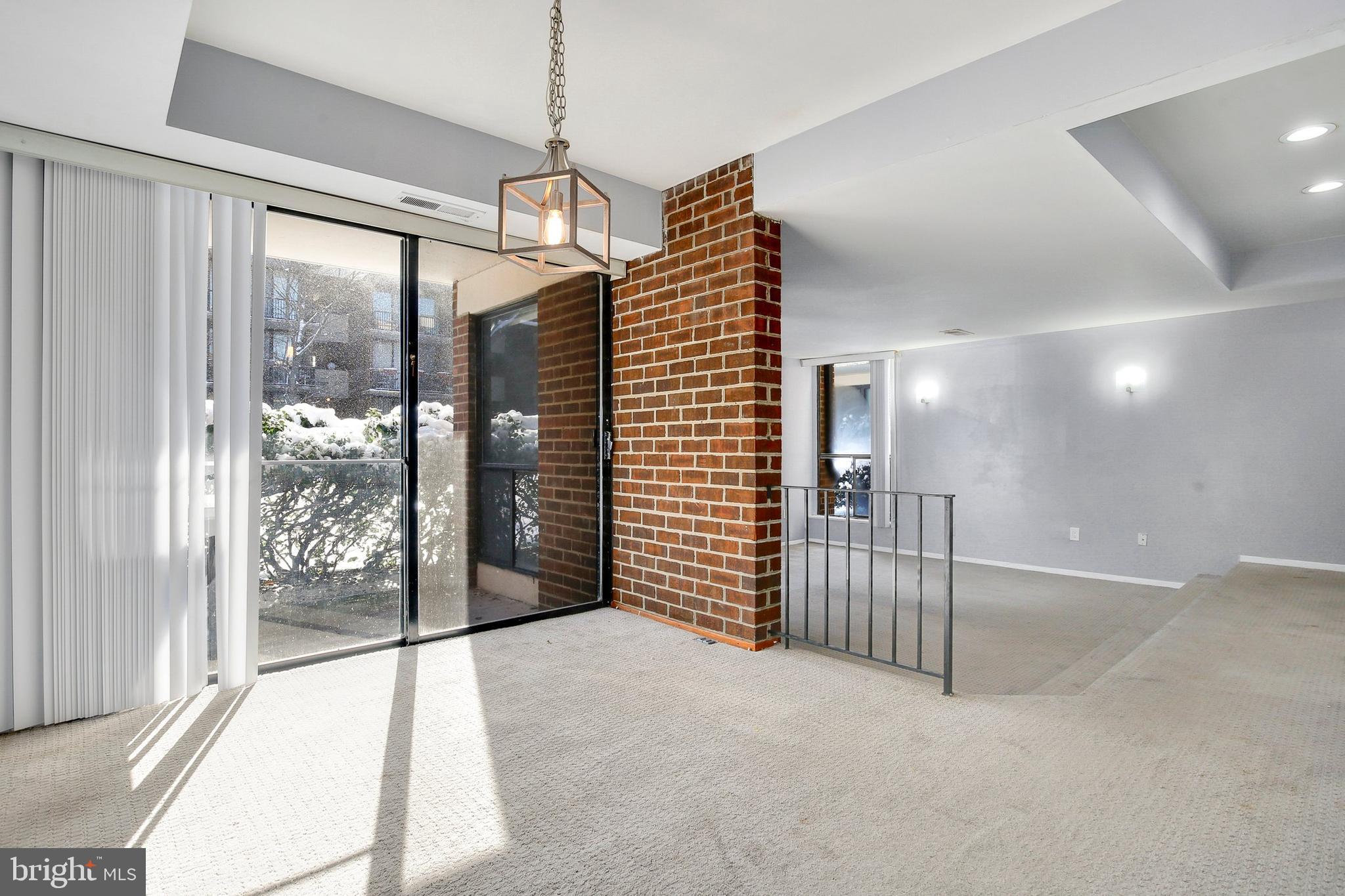 2005 Coleridge Drive, Unit 13103 Silver Spring, MD 20902 - Photo 22 of 42