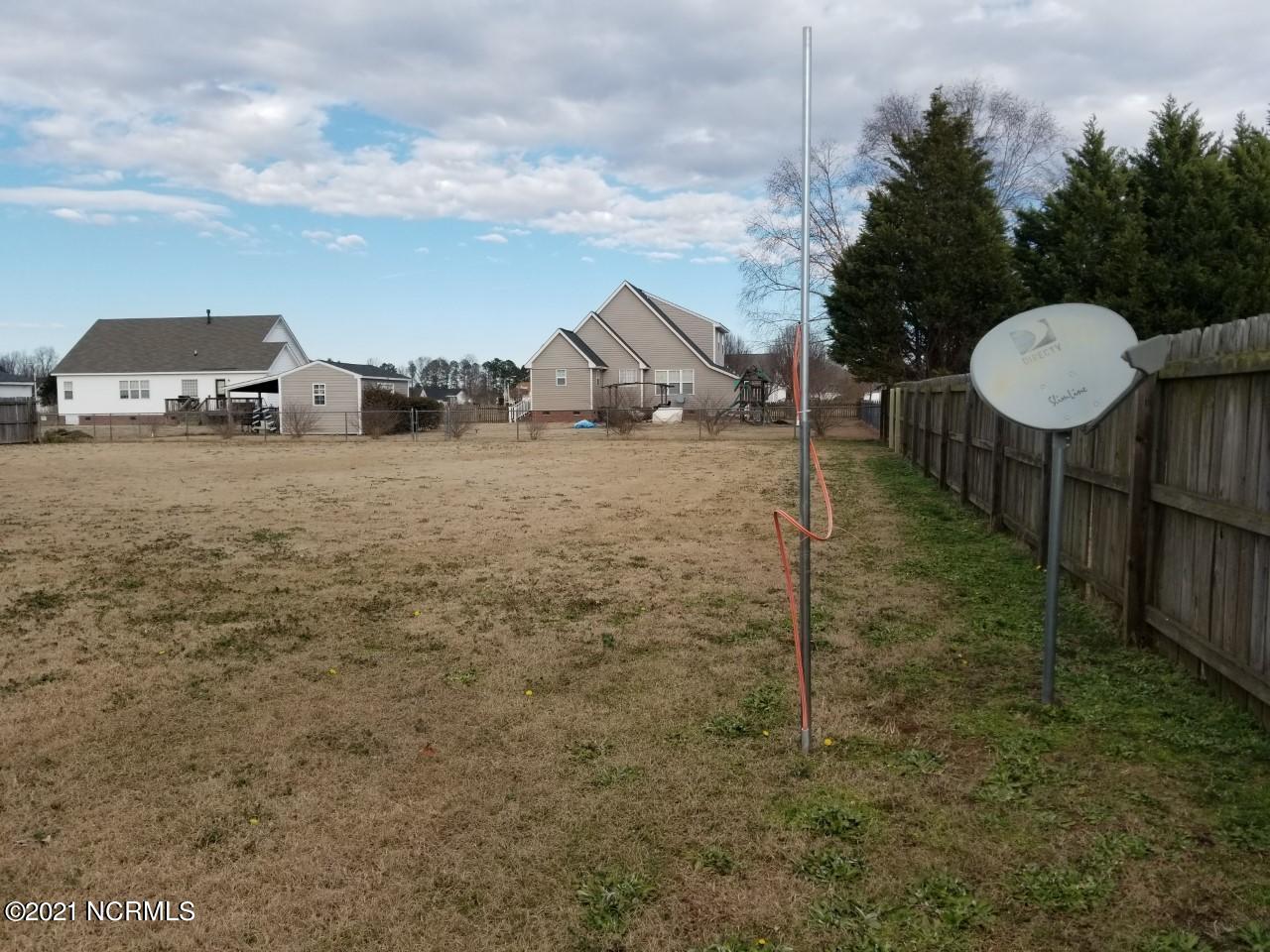 3560 Spring Mill Trail Road Rocky Mount, NC 27804 - Photo 17 of 23 Back Yard