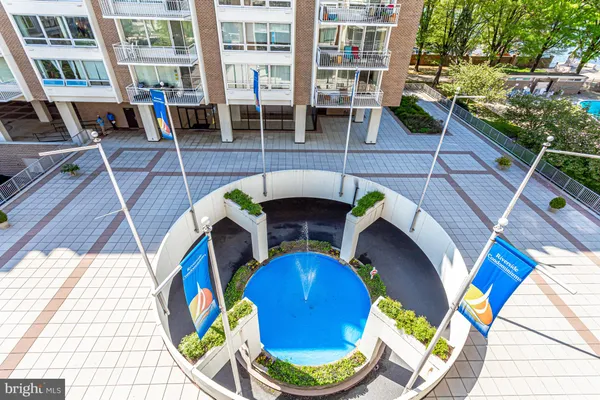 $3,695 | 1425 4th Street Southwest, Unit A305, Washington, DC 20024