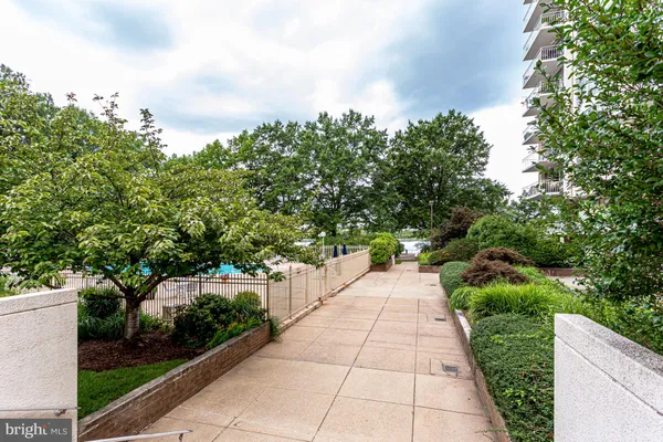 $3,695 | 1425 4th Street Southwest, Unit A305, Washington, DC 20024