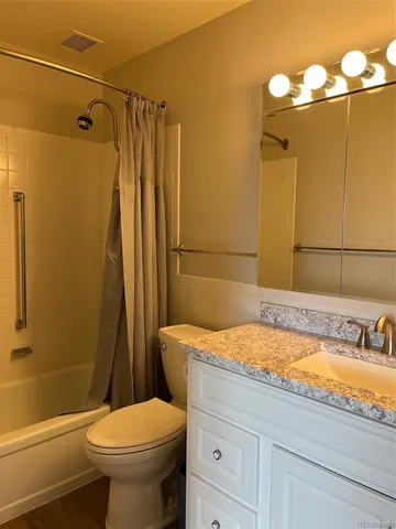 $2,600 | 9180 Center Avenue, Unit 4D, Denver, CO 80247