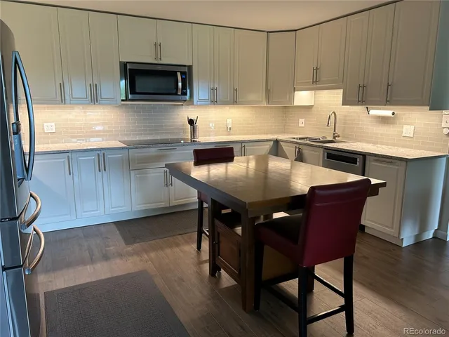 $2,600 | 9180 Center Avenue, Unit 4D, Denver, CO 80247