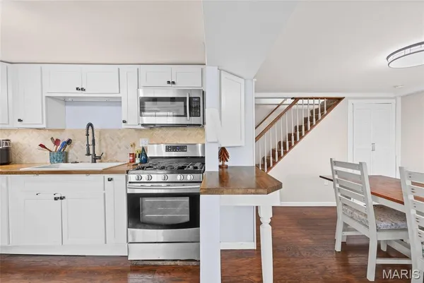 $199,000 | 7308 Cedar Drive, Cedar Hill, MO 63016