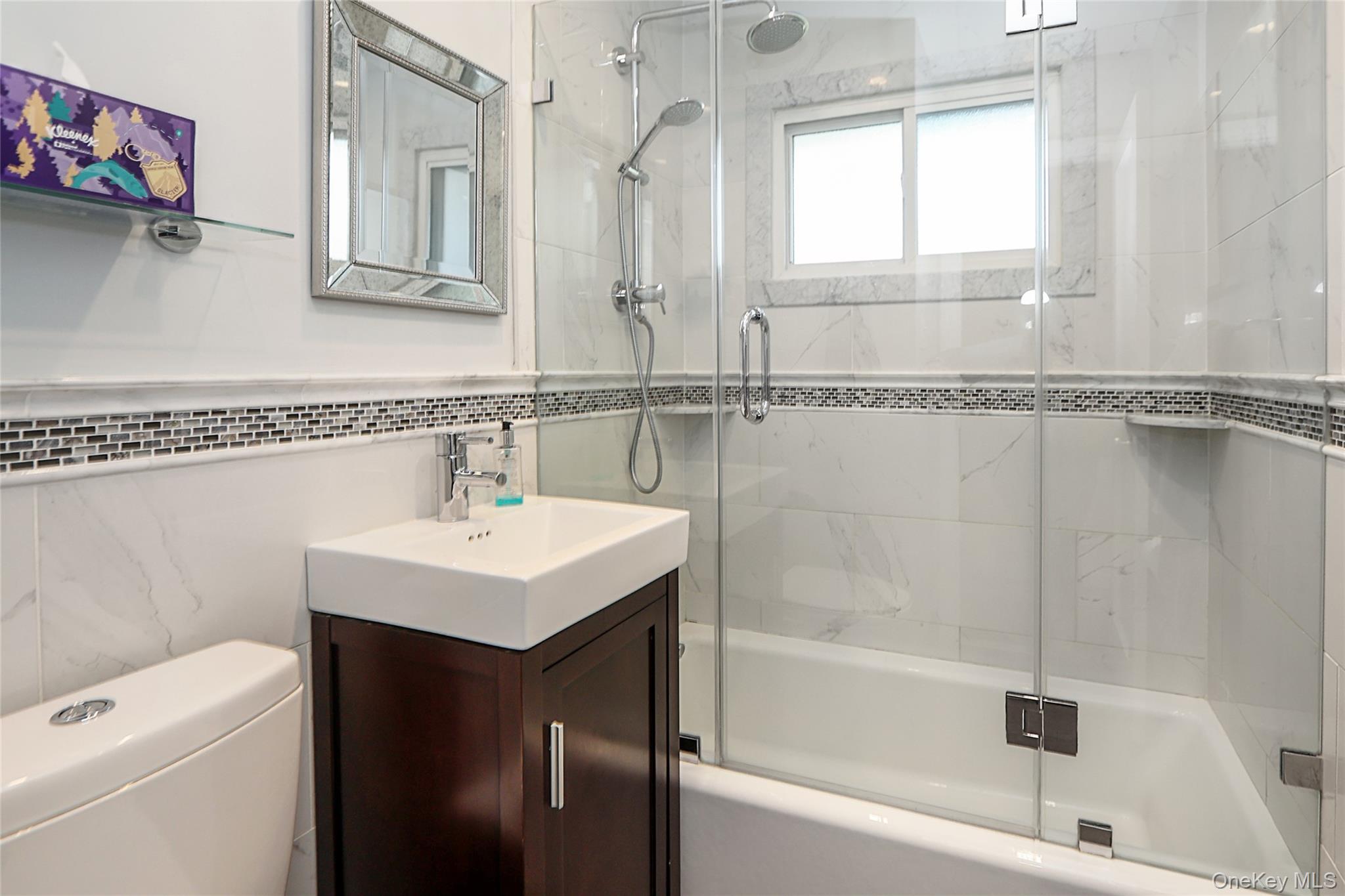 12 Ronan Road Glen Cove, NY 11542 - Photo 22 of 32