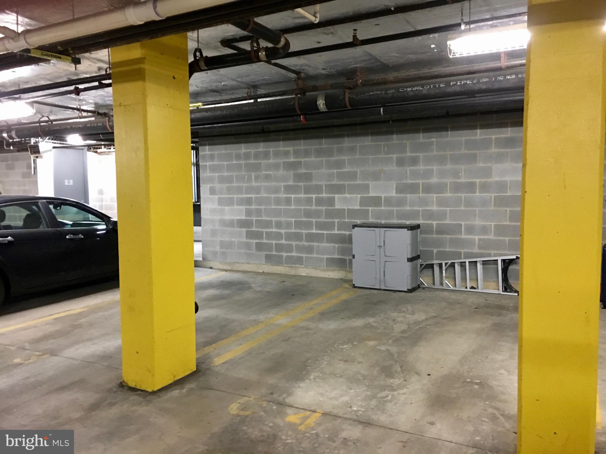 2301 Champlain Street Northwest, Unit 213 Washington, DC 20009 - Photo 28 of 40 a view of a door