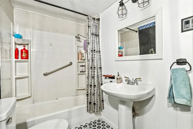 $435,000 | 1641 Ben Davis Road, Garland, TX 75040