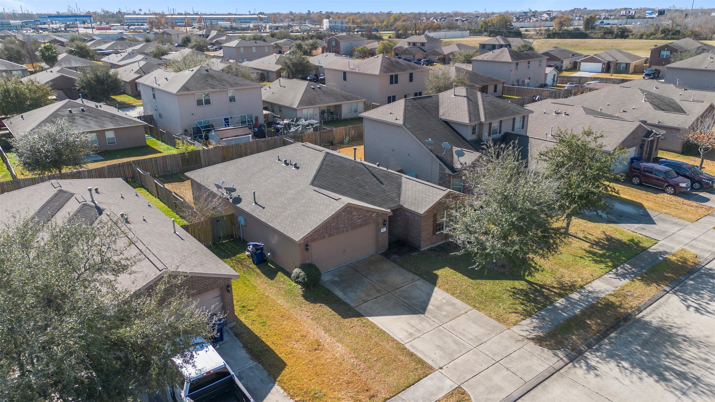 830 Paradise Road Baytown, TX 77521 - Photo 30 of 34
