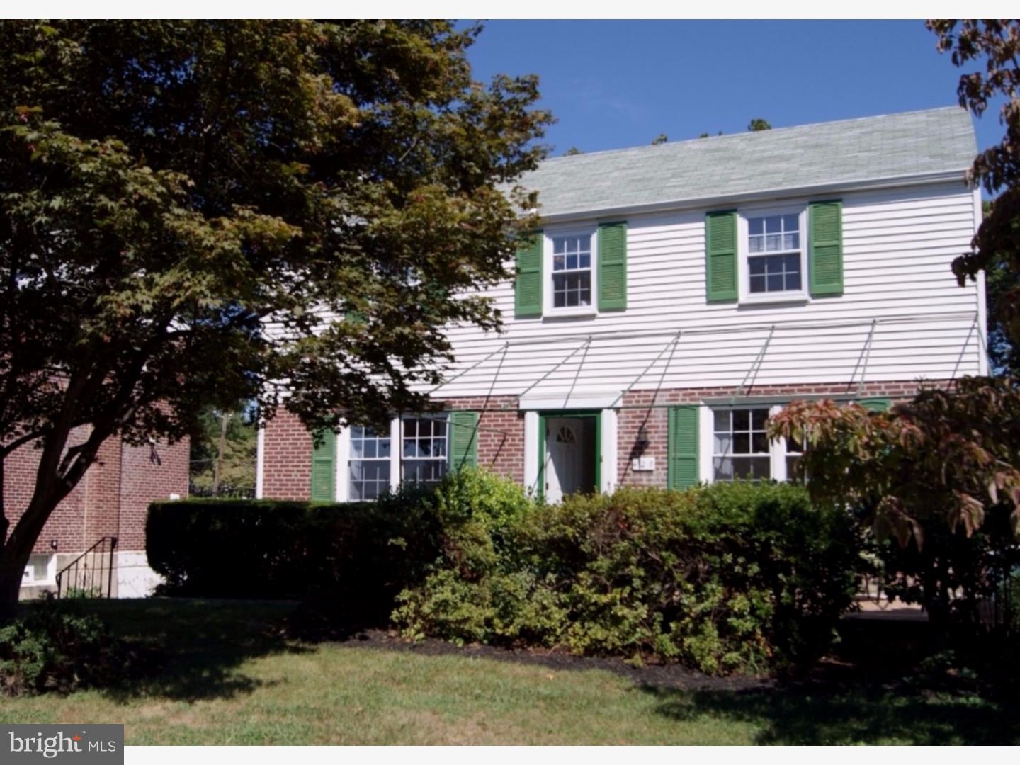 429 Pembroke Road Havertown, PA 19083 - Photo 2 of 21