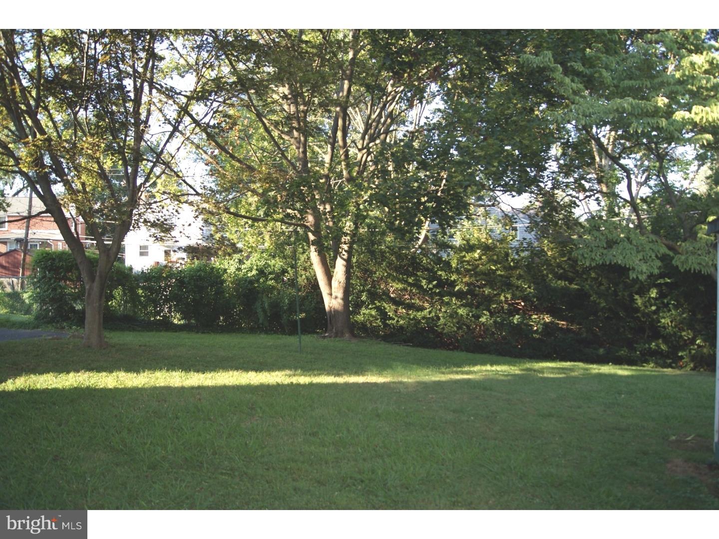 429 Pembroke Road Havertown, PA 19083 - Photo 21 of 21 Back Yard