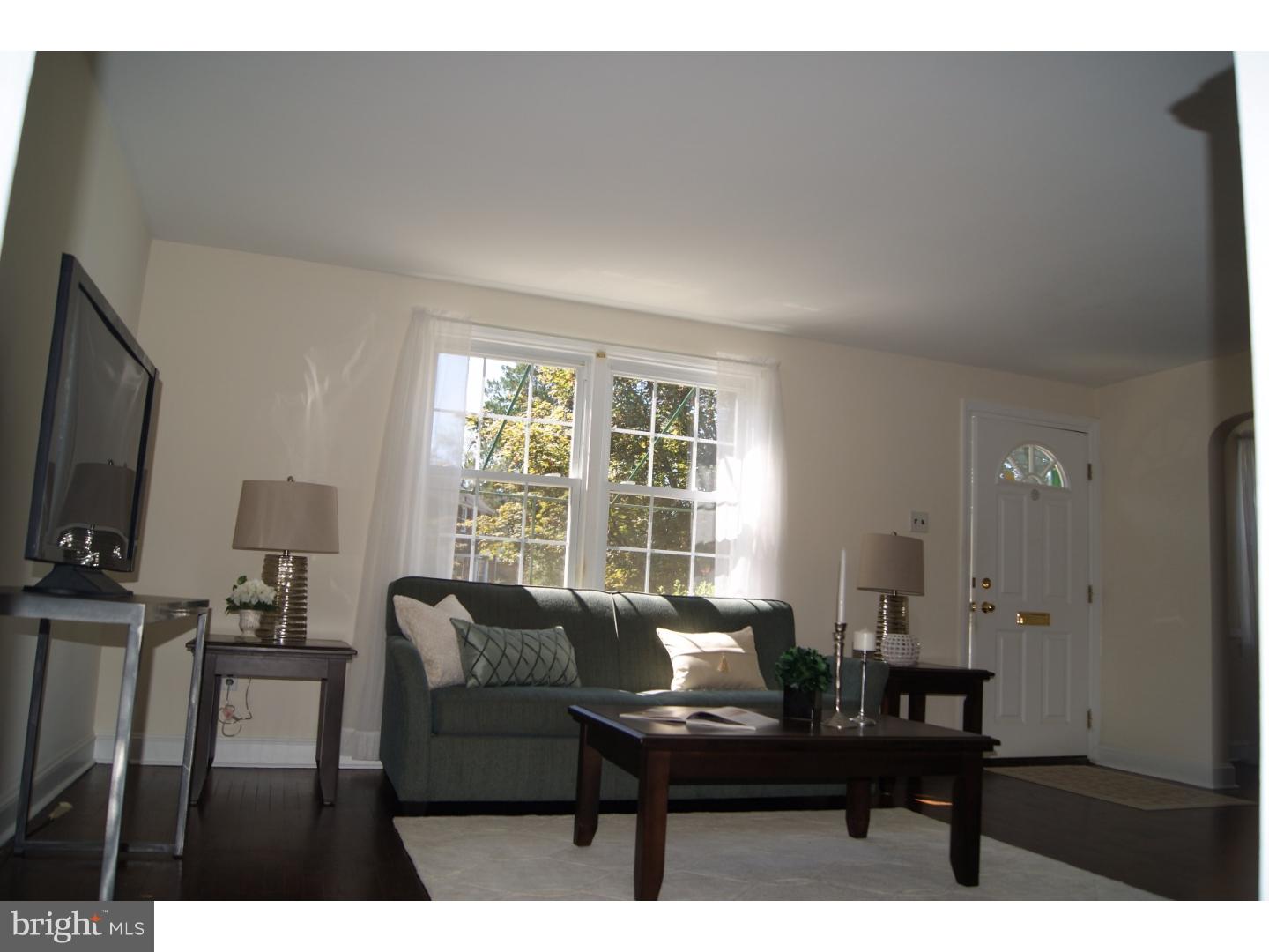 429 Pembroke Road Havertown, PA 19083 - Photo 6 of 21
