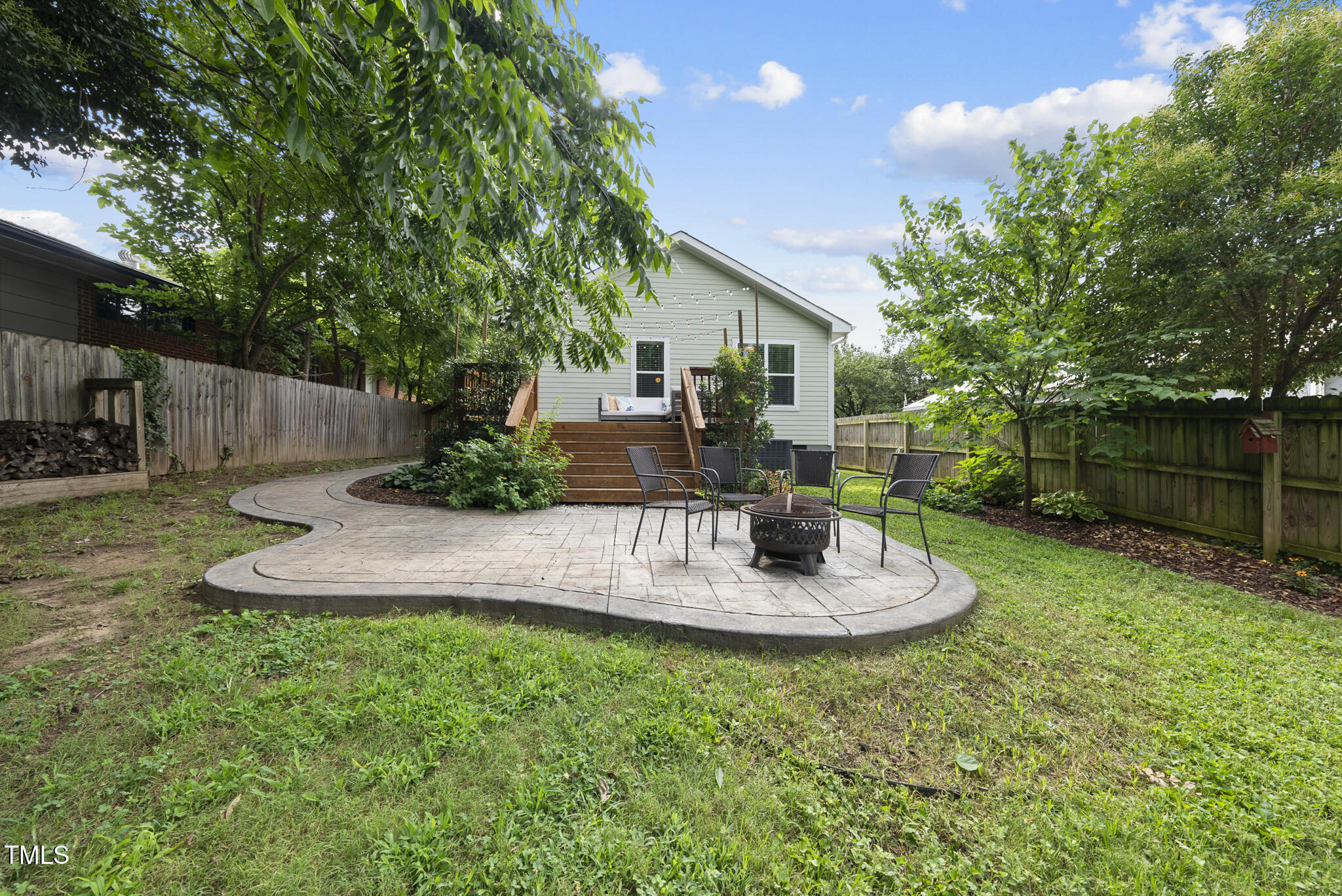 1010 South Person Street Raleigh, NC 27601 - Photo 26 of 41 a front view of a house with a yard