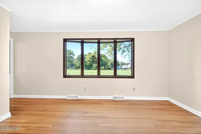 $299,900 | 13 Veterans Street, Poestenkill, NY 12140