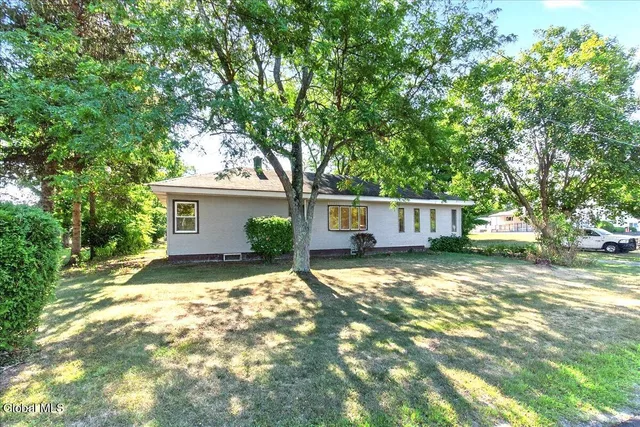 $299,900 | 13 Veterans Street, Poestenkill, NY 12140