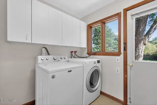 $299,900 | 13 Veterans Street, Poestenkill, NY 12140