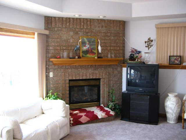 650 Spring Beach Road Rome City, IN 46784 - Photo 4 of 8