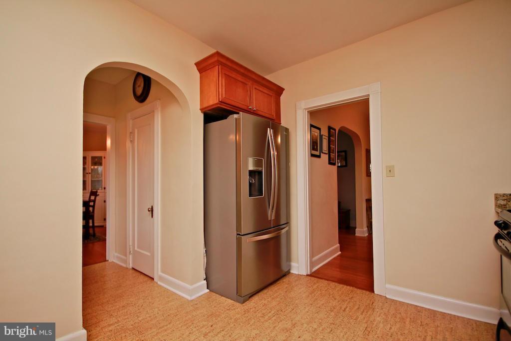 615 Anneslie Road Baltimore, MD 21212 - Photo 7 of 30 Kitchen