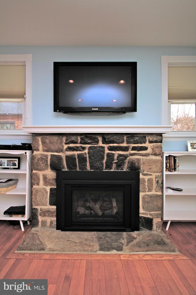 615 Anneslie Road Baltimore, MD 21212 - Photo 8 of 30 Living Room with Stone Fireplace