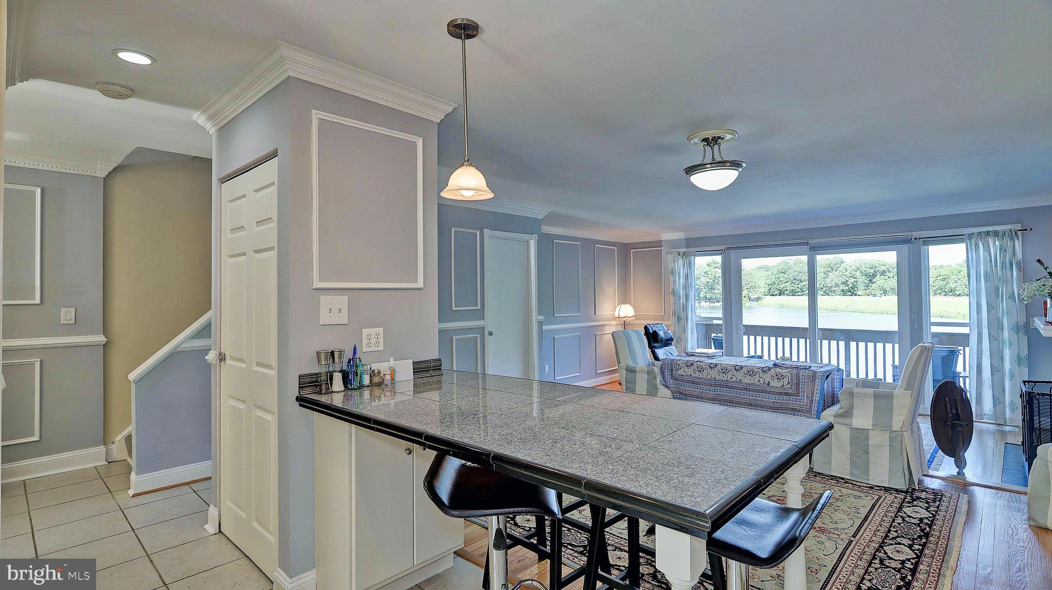 11210 Lagoon Lane Reston, VA 20191 - Photo 15 of 63 Breakfast area