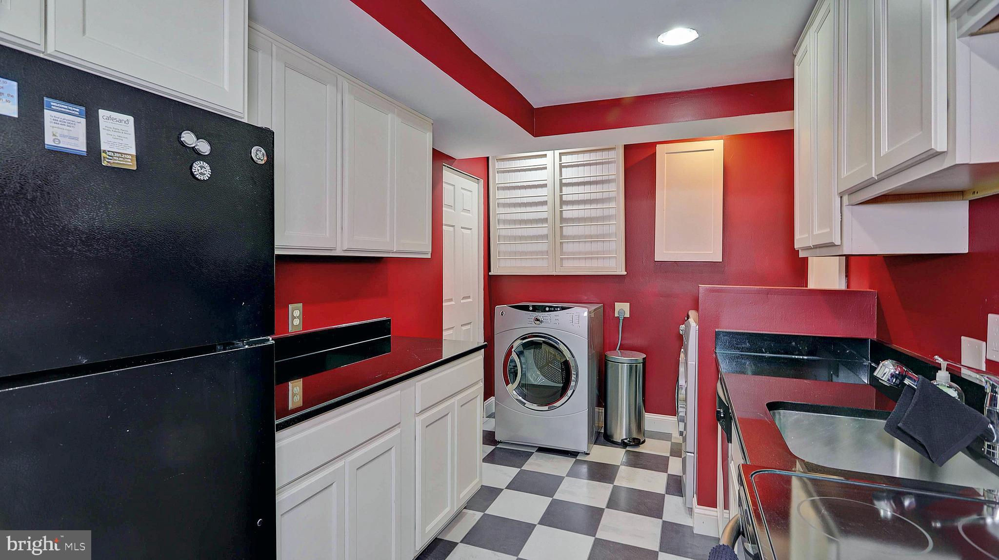 11210 Lagoon Lane Reston, VA 20191 - Photo 30 of 63 Lower level kitchen