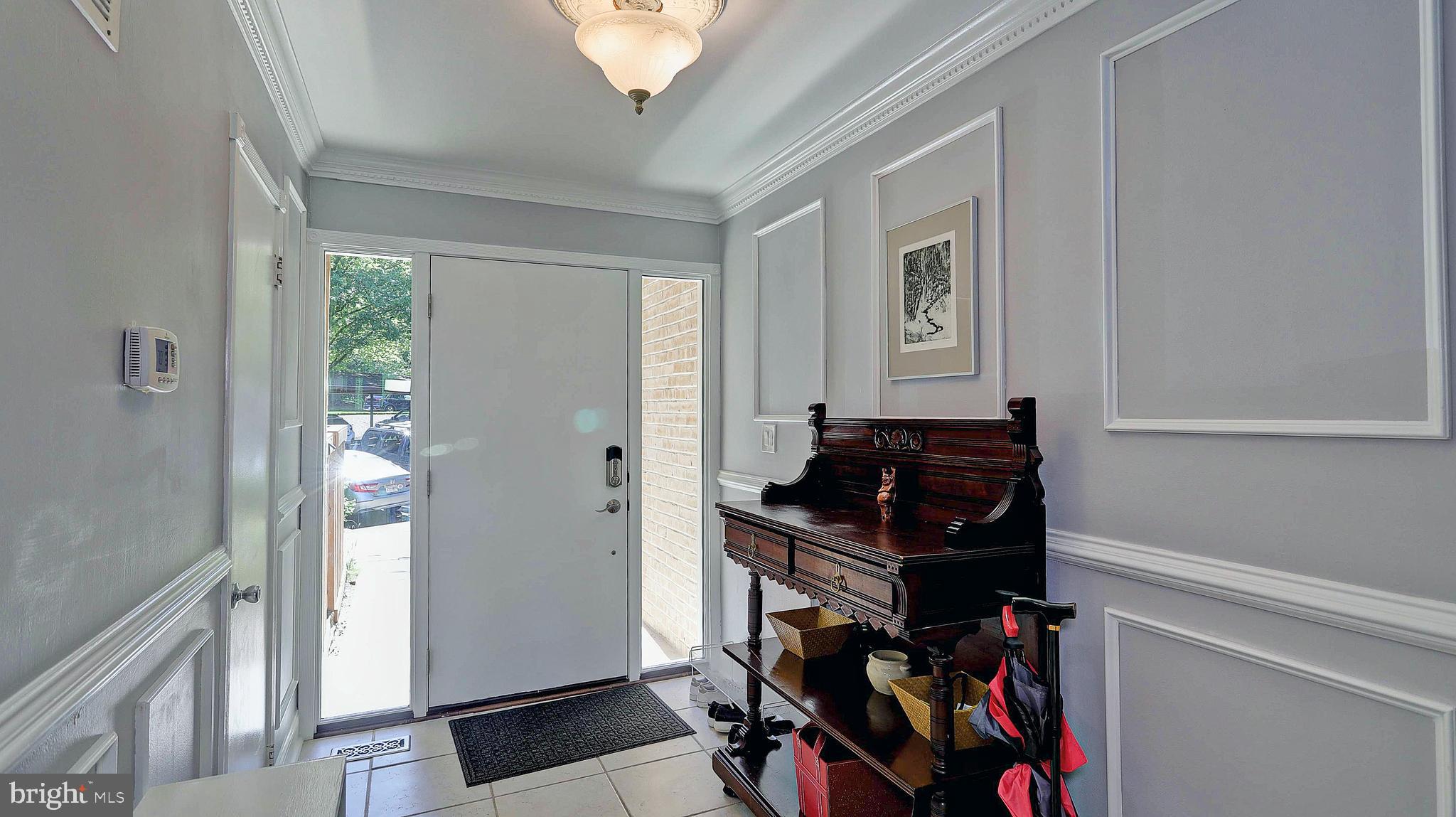11210 Lagoon Lane Reston, VA 20191 - Photo 5 of 63 Main foyer