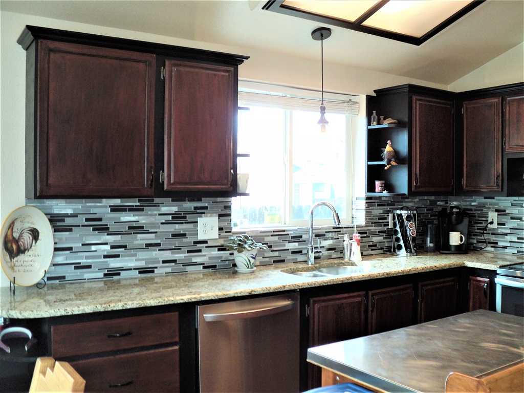 15935 Spring Oaks Road, Unit 129 El Cajon, CA 92021 - Photo 6 of 24 Gallery Image 6