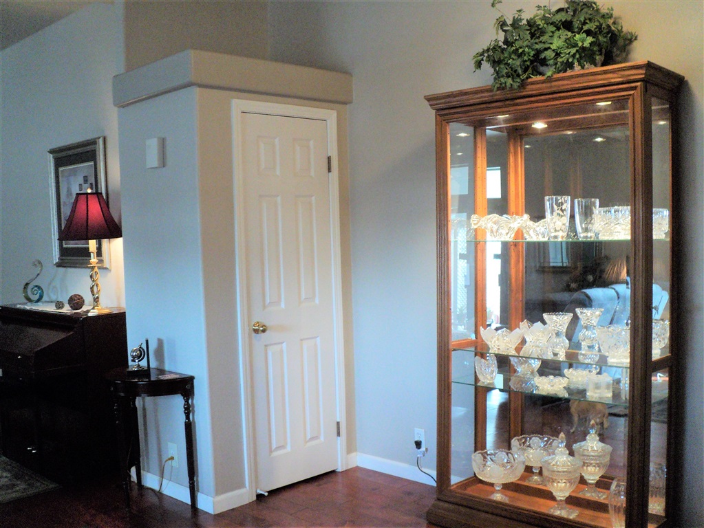 15935 Spring Oaks Road, Unit 129 El Cajon, CA 92021 - Photo 7 of 24 Gallery Image 7