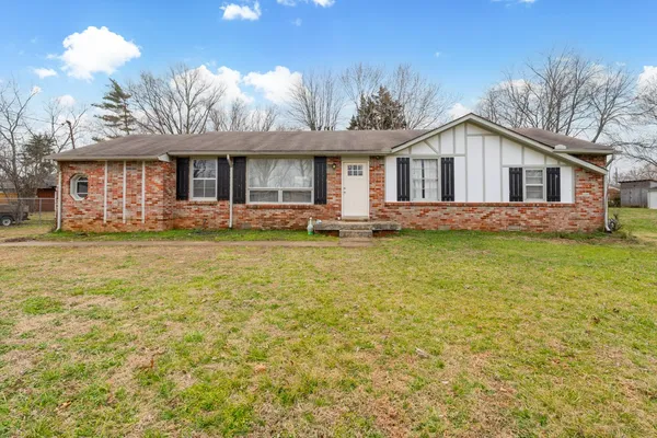 $299,999 | 1610 Bartway Drive, Murfreesboro, TN 37130