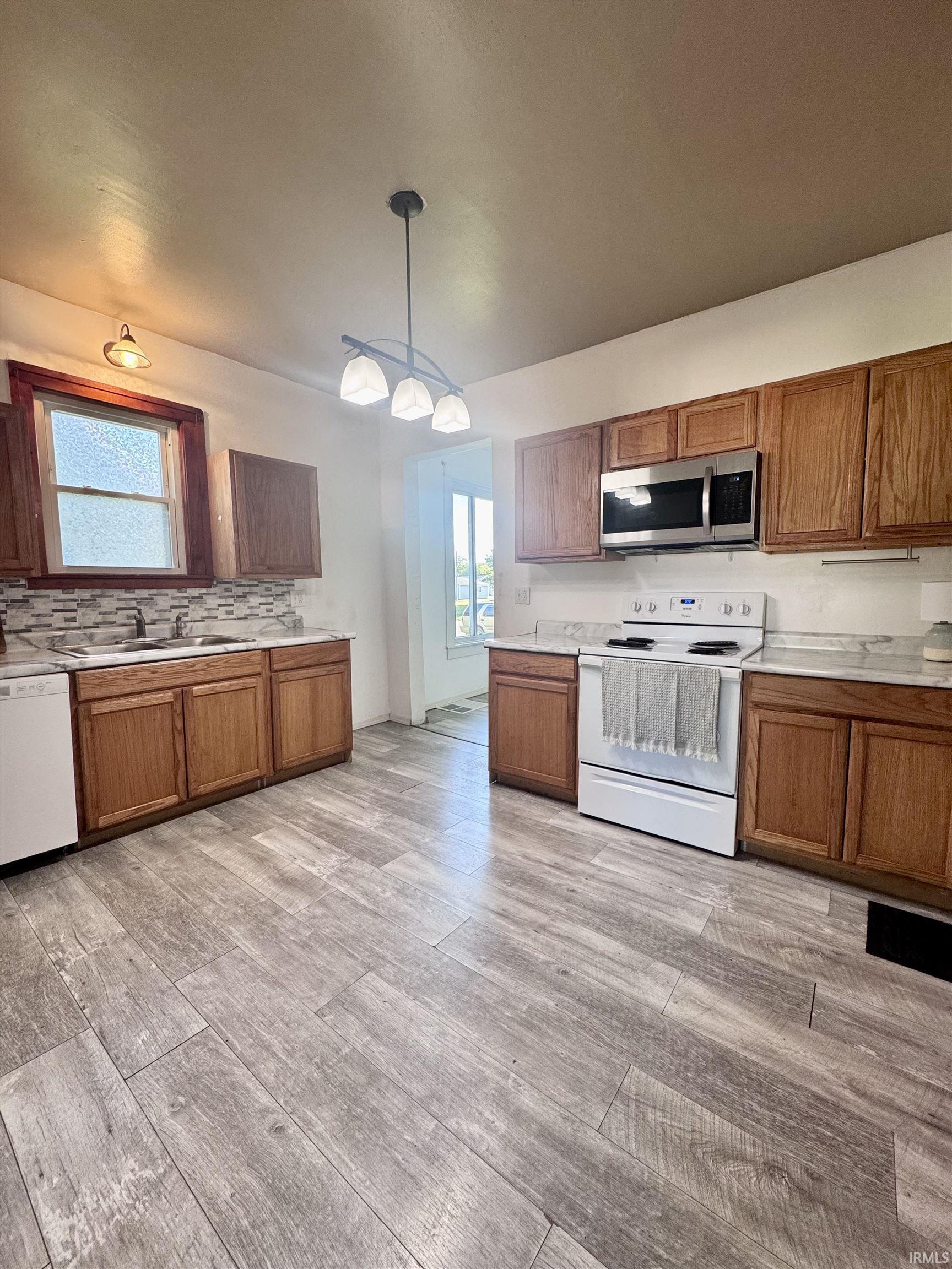609 H Street Bedford, IN 47421 - Photo 11 of 23