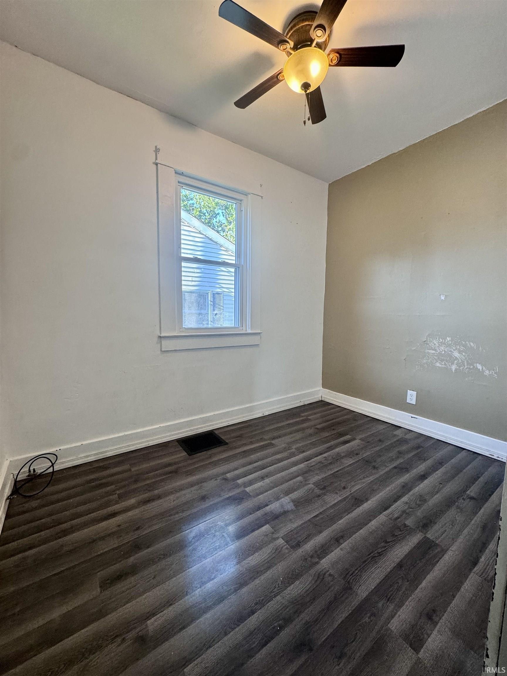 609 H Street Bedford, IN 47421 - Photo 22 of 23