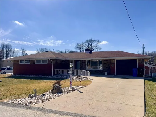 $299,900 | 14150 Michael Drive, Irwin, PA 15642