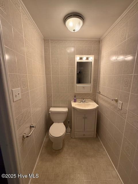 2008 Thompson Drive Newport, NC 28570 - Photo 5 of 17 IMG_2028