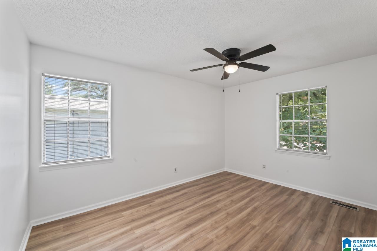 101 Lake Lane Alabaster, AL 35007 - Photo 6 of 13